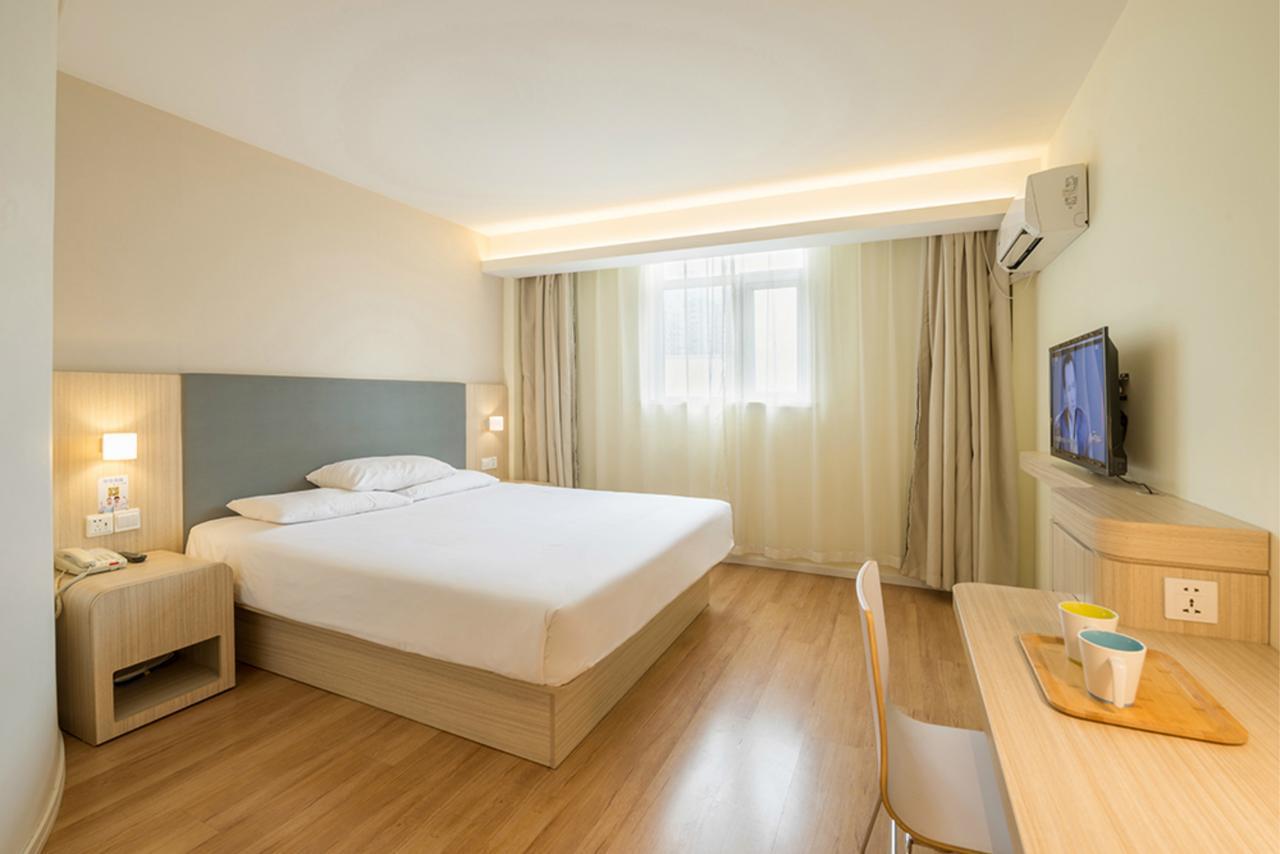 Hanting Hotel Qingdao Zhanqiao Railway Station ภายนอก รูปภาพ